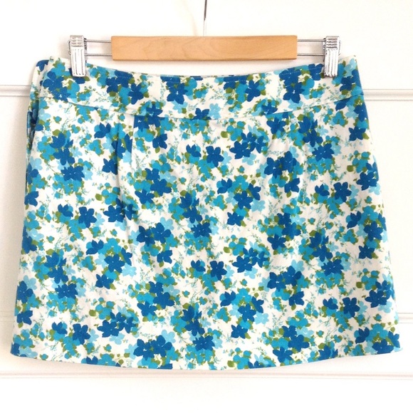 Ann Taylor Blue Floral Skort, Sz 6 Petite NWOT - Picture 3 of 7